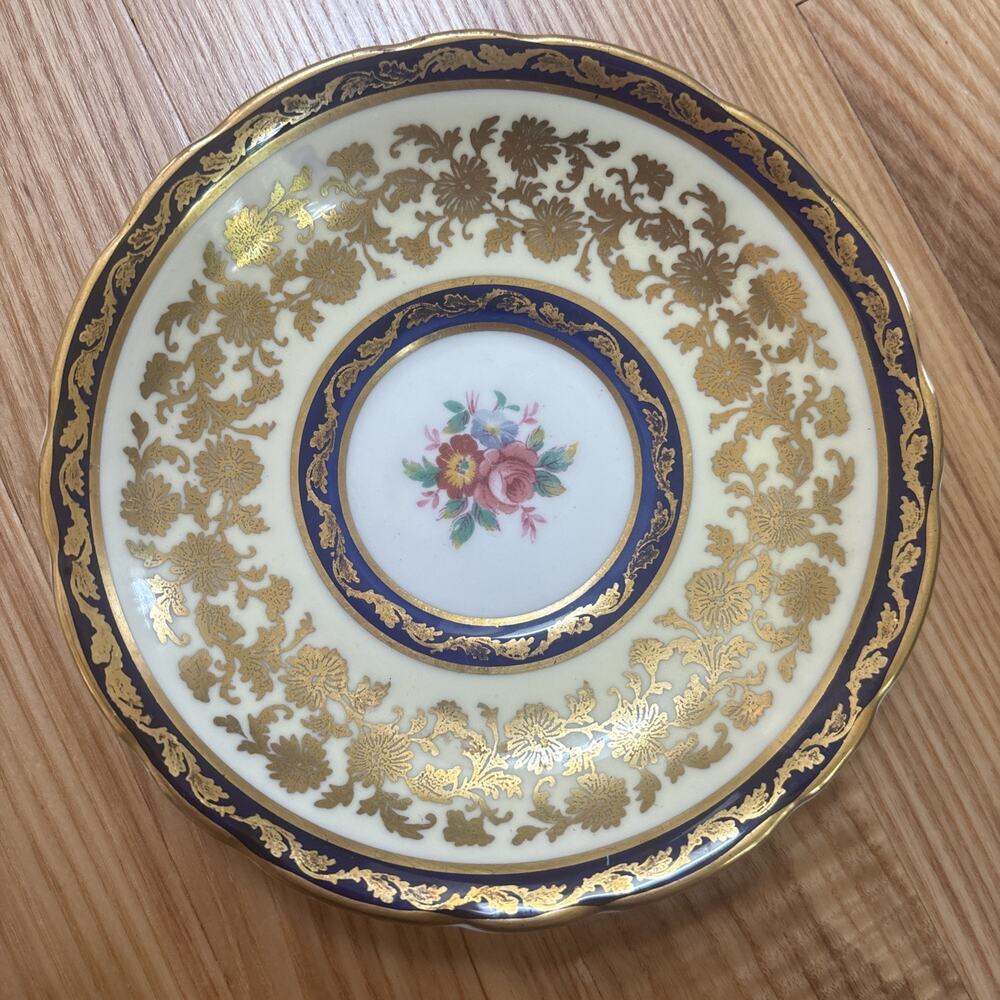 Paragon Royal Warrant Porcelain Gilded Rose Saucer Plate Queens Elizabeth & Mary